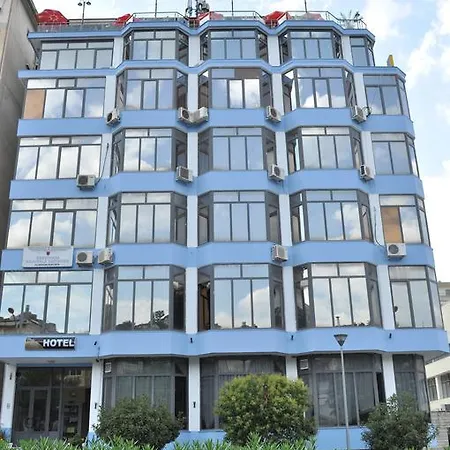 酒店 The First Gjirokastër