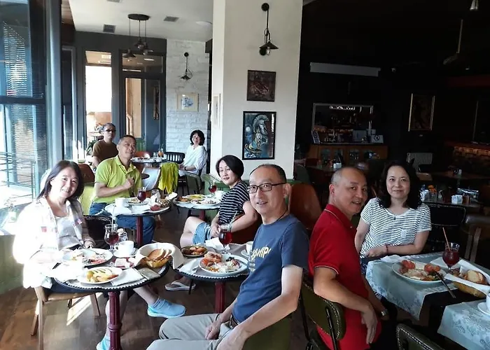 호텔 The First Gjirokastër