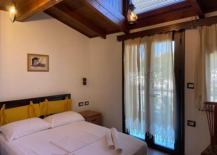 מלון The First 3*